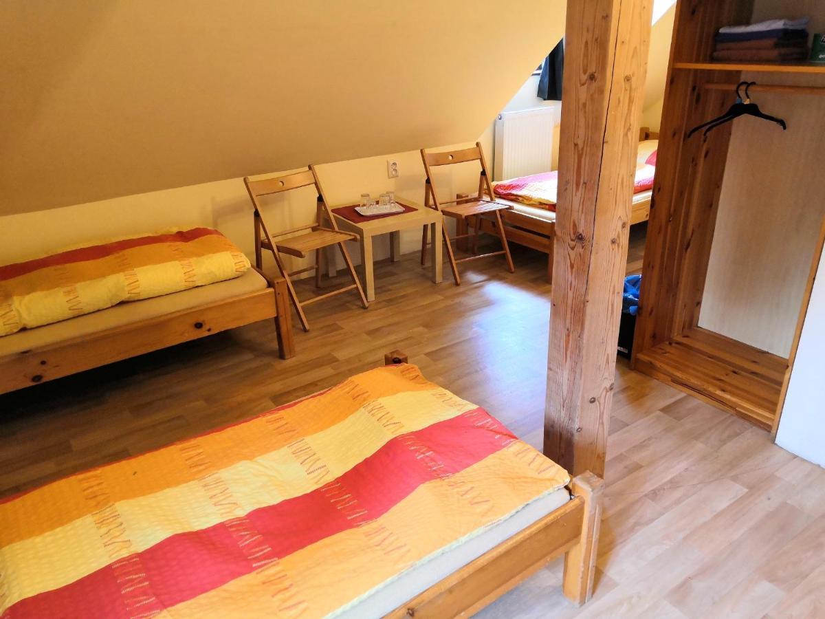 Hostel Skautsky Dom Banská Štiavnica المظهر الخارجي الصورة