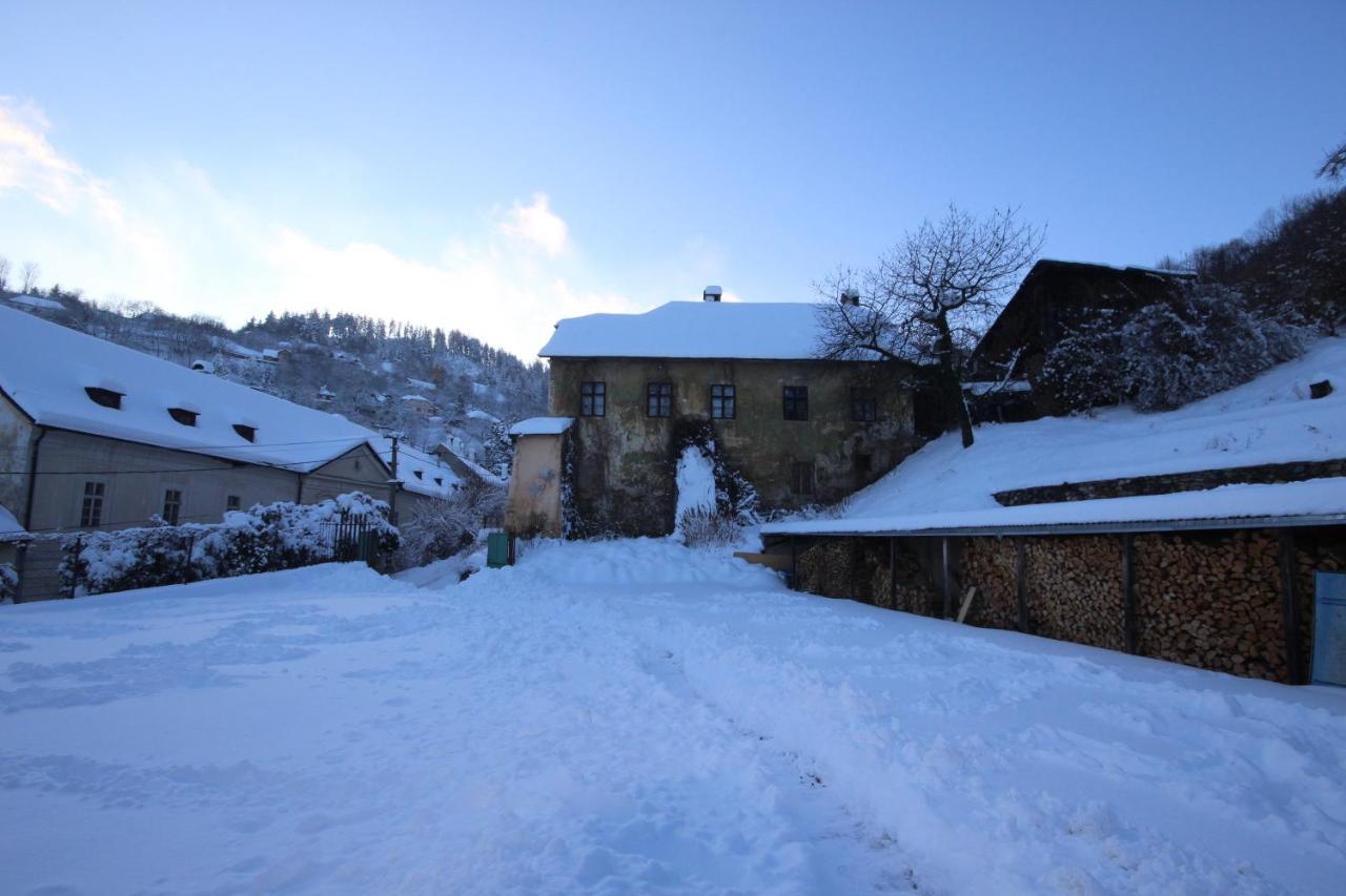 Hostel Skautsky Dom Banská Štiavnica المظهر الخارجي الصورة