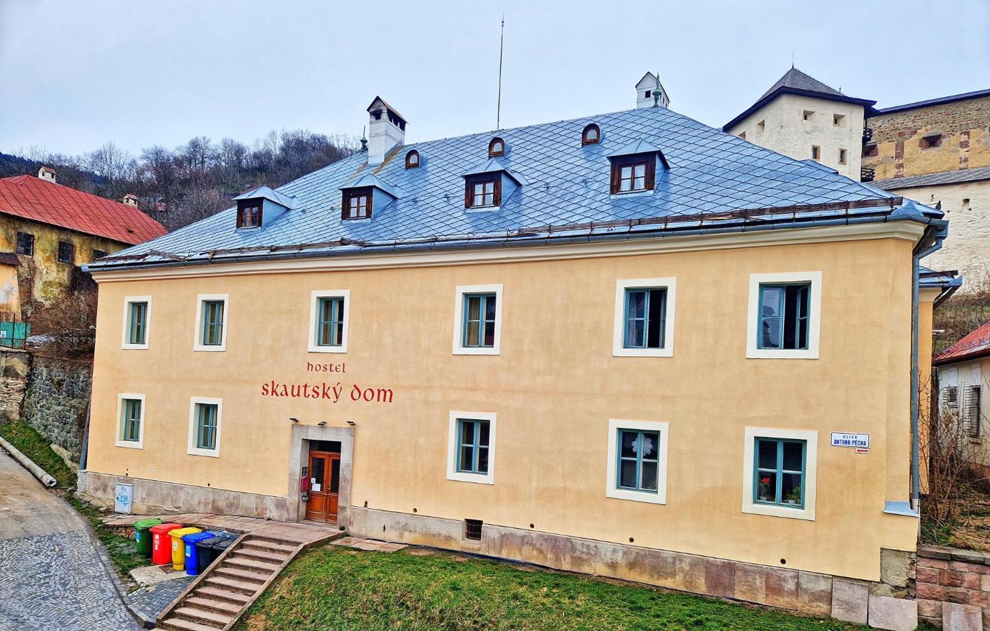Hostel Skautsky Dom Banská Štiavnica المظهر الخارجي الصورة